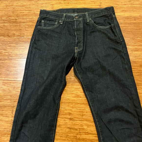 Levi's 501 Button Fly Straight Leg Dark Wash Blue Jeans. 33 waist X 32 inseam. - Picture 5 of 15